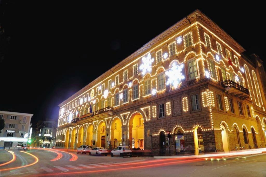 Monolocali B&B Santa Maria Apparente 시비타노바 마르셰 외부 사진